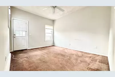 230 Cumberland Road, Lowell, MA 01850 - Photo 36