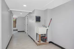 230 Cumberland Rd, Lowell, MA 01850 - Photo 18