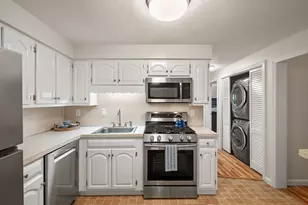 99 Apache Way, Tewksbury, MA 01876 - Photo 12