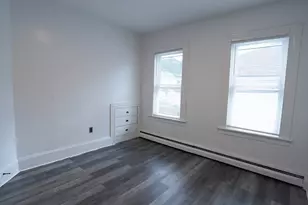 27-29 Boxford St, Lawrence, MA 01843 - Photo 14