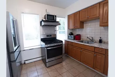 27-29 Boxford St, Lawrence, MA 01843 - Photo 10