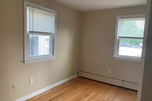 39 Day St, Agawam, MA 01030 - Photo 10