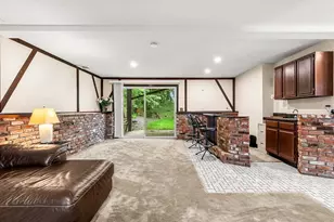 11 Bristol Ave, Swampscott, MA 01907 - Photo 8