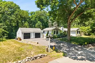 822 First Parish Rd, Scituate, MA 02066 - Photo 2