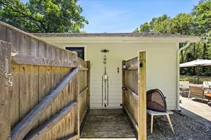 822 First Parish Rd, Scituate, MA 02066 - Photo 10