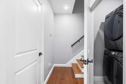 104 Beacon St #2, Somerville, MA 02143 - Photo 16