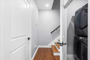 104 Beacon St, Somerville, MA 02143 - Photo 16