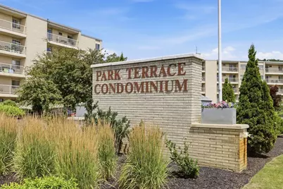 300 Park Terrace Drive #358, Stoneham, MA 02180 - Photo 2