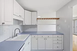 300 Park Terrace Dr, Stoneham, MA 02180 - Photo 10