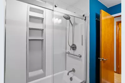 172 Boylston St, Shrewsbury, MA 01545 - Photo 16
