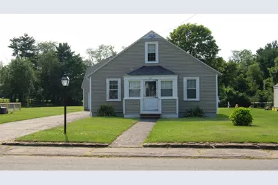 112 Blaine Ave, East Brookfield, MA 01515 - Photo 2