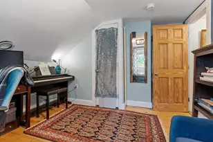 9 Cross St, Fitchburg, MA 01420 - Photo 16