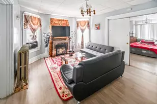 82 Snell St, Fall River, MA 02721 - Photo 4