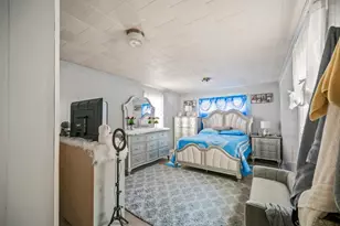 82 Snell St, Fall River, MA 02721 - Photo 14