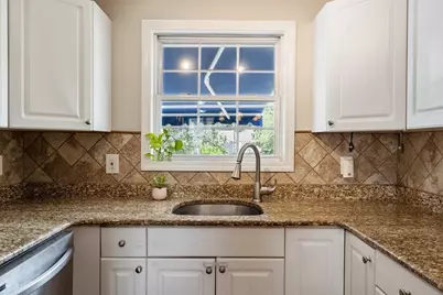 487 Wentworth Ave, Lowell, MA 01852 - Photo 6