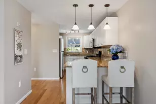 487 Wentworth Ave, Lowell, MA 01852 - Photo 10