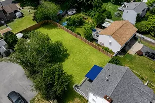 487 Wentworth Ave, Lowell, MA 01852 - Photo 4