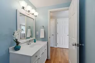 487 Wentworth Ave, Lowell, MA 01852 - Photo 18