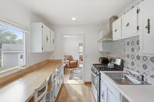 9 Laurel Ct, Acton, MA 01720 - Photo 12
