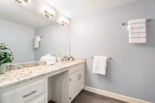 75 Hammond Pond Pkwy, Brookline, MA 02467 - Photo 20