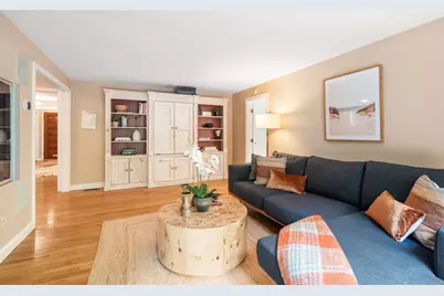 75 Hammond Pond Parkway, Brookline, MA 02467 - Photo 10