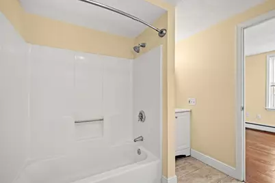 52 Summer St #5, Haverhill, MA 01830 - Photo 18