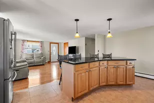 14 Overlook St, Newburyport, MA 01950 - Photo 14