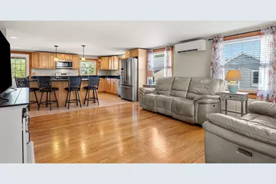 14 Overlook Street, Newburyport, MA 01950 - Photo 8