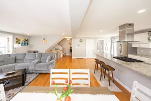 18 Craftsman Ct, Grafton, MA 01560 - Photo 12