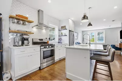 33 Bryant St, Wakefield, MA 01880 - Photo 6