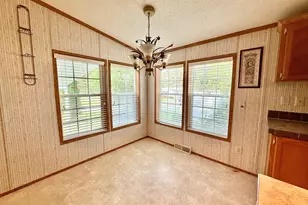 22 Sunnydale Cir, Brimfield, MA 01010 - Photo 20
