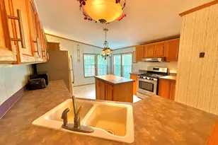 22 Sunnydale Cir, Brimfield, MA 01010 - Photo 16