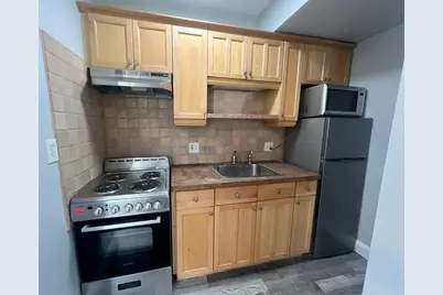 84 Summer Ave #3, Stoughton, MA 02072 - Photo 6