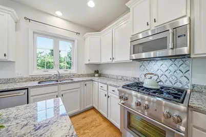 14 Autumn Ridge Dr, Hopkinton, MA 01748 - Photo 6