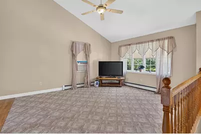 65 Phaeton Rock Rd, Lynn, MA 01904 - Photo 12