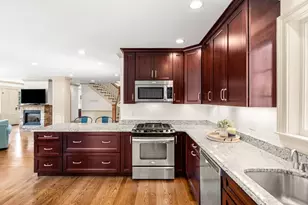 11 Maple Rd, Chelmsford, MA 01824 - Photo 4