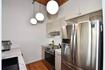 385 Worthington Street #2F, Springfield, MA 01103 - Photo 4
