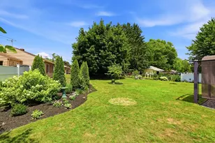 126 Edward St, Chicopee, MA 01020 - Photo 34