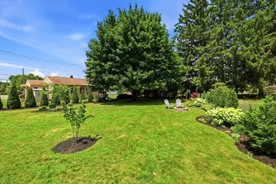 126 Edward St, Chicopee, MA 01020 - Photo 40