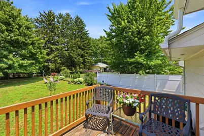 126 Edward St, Chicopee, MA 01020 - Photo 32