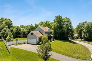 16 Summit Cir, Wrentham, MA 02093 - Photo 2