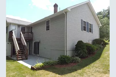 4 Deerfield Cir, Auburn, MA 01501 - Photo 4