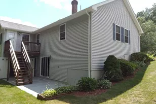 4 Deerfield Cir, Auburn, MA 01501 - Photo 4