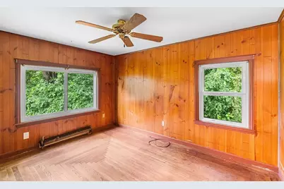 31 Conway St, Worcester, MA 01607 - Photo 22