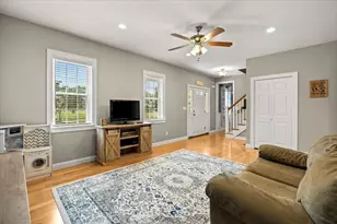 45 White Pines Rd, Bridgewater, MA 02324 - Photo 14