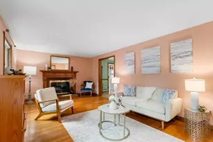 8 Indian Ln, Wakefield, MA 01880 - Photo 14