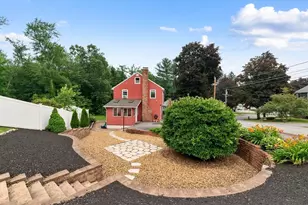 8 Indian Ln, Wakefield, MA 01880 - Photo 10