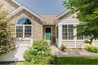 172 Stonybrook Way #172, South Hadley, MA 01075 - Photo 1