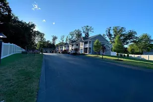 161 Broad St, Hudson, MA 01749 - Photo 2
