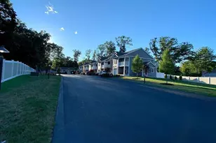 161 Broad St, Hudson, MA 01749 - Photo 2